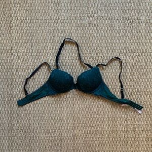 Never used with tags Victoria’s Secret Bra